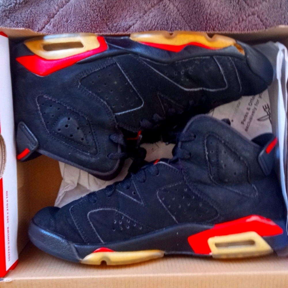 Youth Air Jordan retro 6